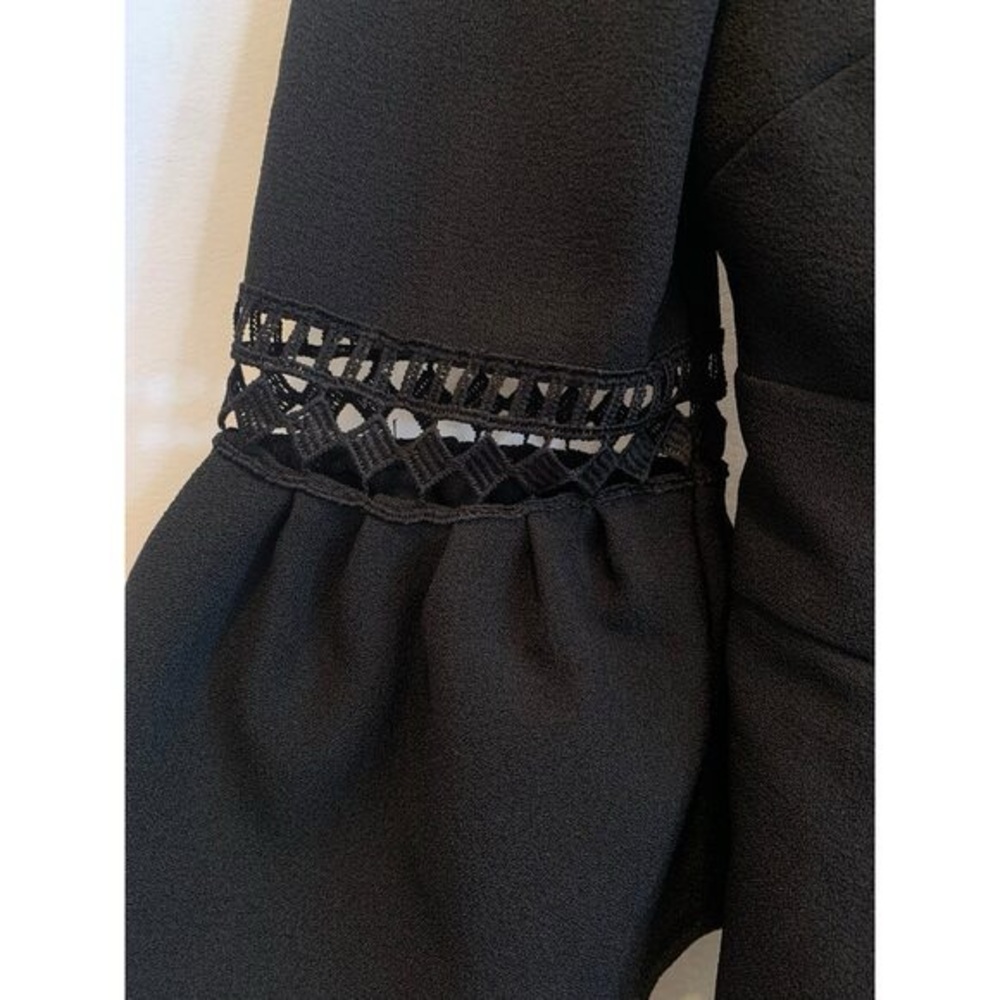 Eliza J Black Bell Sleeve Dress Sz 0P - Picture 4 of 4